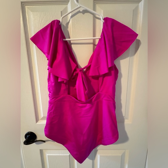 Trina Turk swimsuit. Size 14 - Picture 2 of 4
